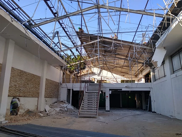 DEMOLIÇÃO DE GRANDE PORTE DEMOLIÇÃO DE GRANDE PORTE